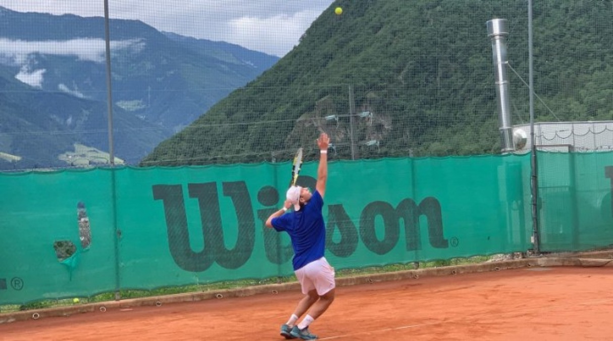 Tennis, Memorial "Cristian Cavioli”: in semifinale Filippi ed Baldisserri - Nicola Filippi in azione