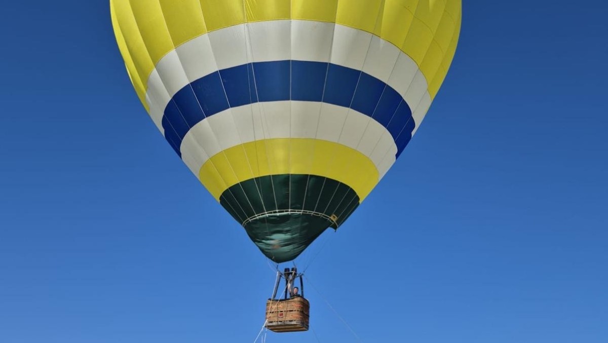 Prima la corsa, poi la festa e il giro in mongolfiera. Torna l'Emilia Street Parade - La mongolfiera 
