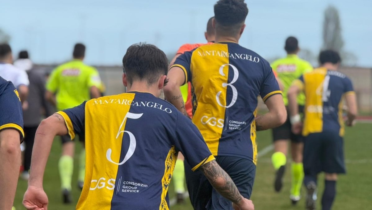 Il Santarcangelo lotta, ma passa il Medicina Fossatone (1-2) - Santarcangelo Calcio ARCHIVIO
