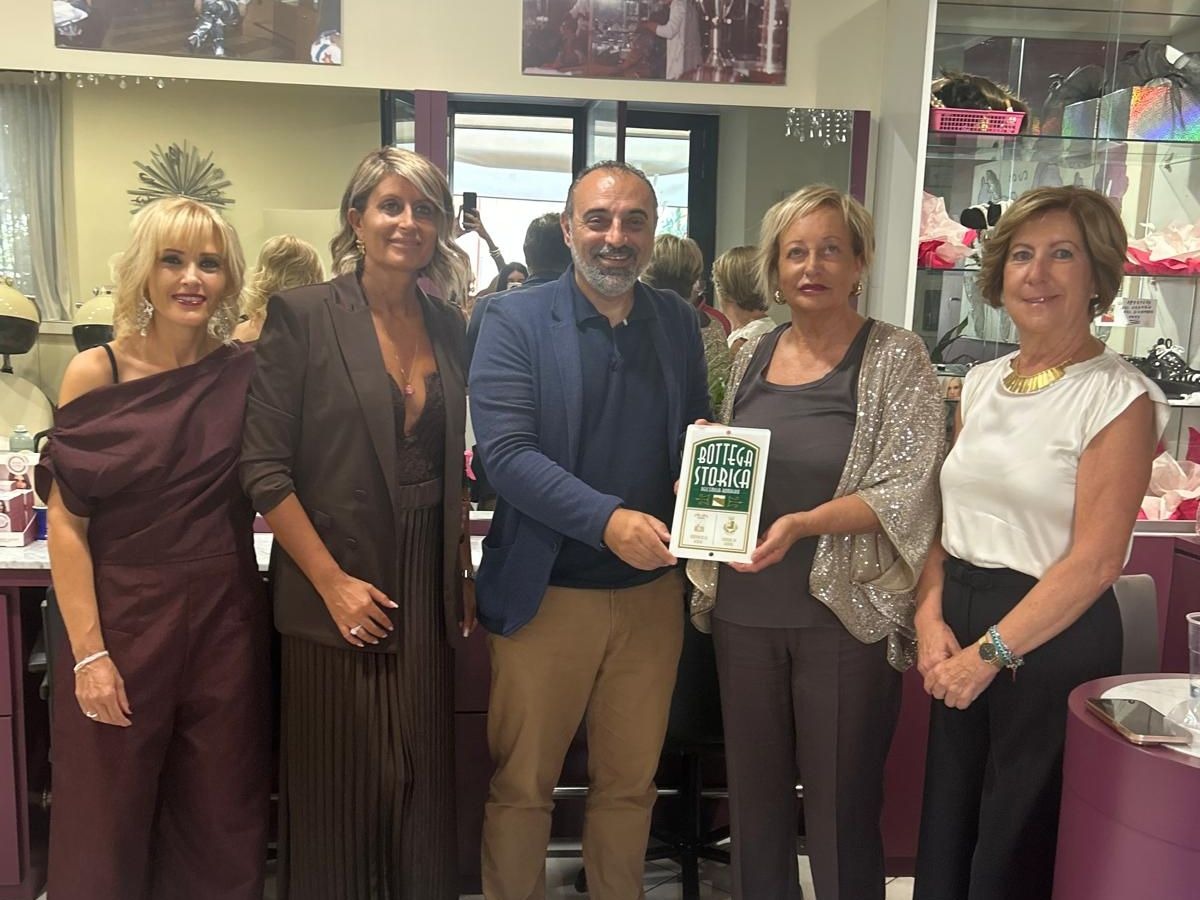 Rimini, le botteghe storiche salgono a 110: entra “Acconciature Rosy e Silvia” - 
