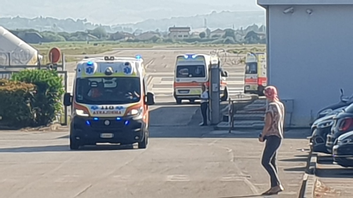 Atterraggio di emergenza al Fellini 