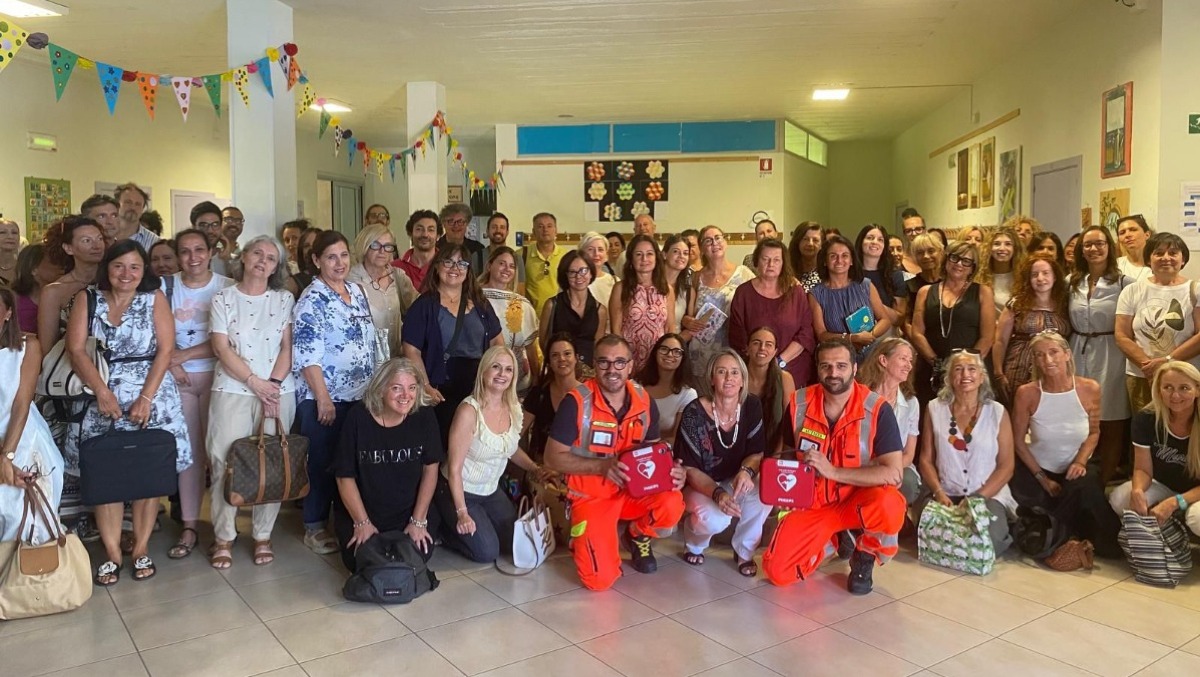 Due nuovi defibrillatori nelle scuole di Novafeltria: la donazione della Croce Verde - 