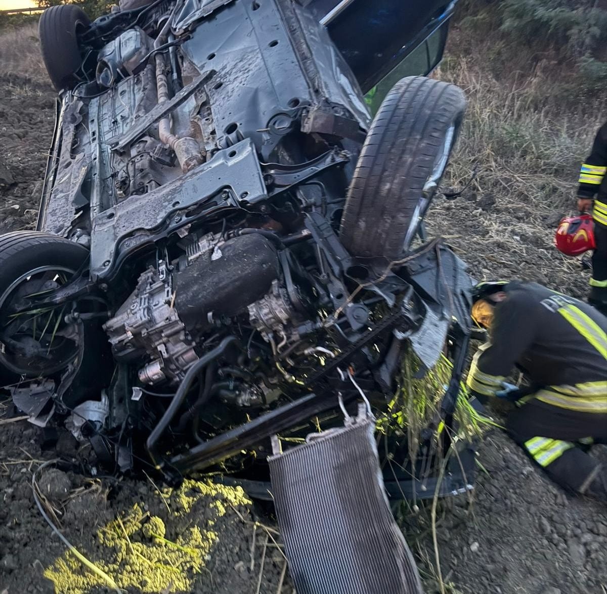 Bellaria, giovane esce di strada sulla Statale 16 e si ribalta più volte  - 