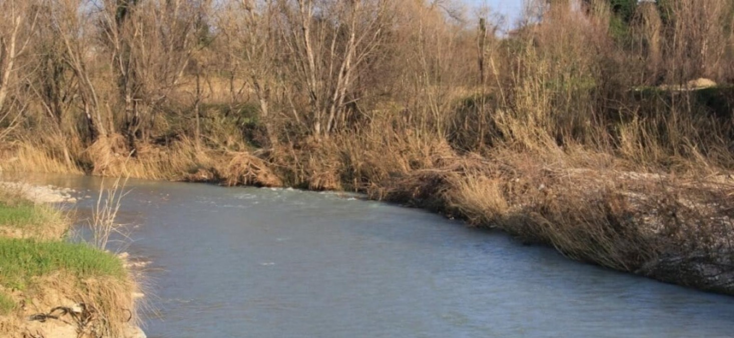 Emergenza idrica in Valconca, scattano le prime restrizioni nei comuni - Fiume Conca, foto di archivio 