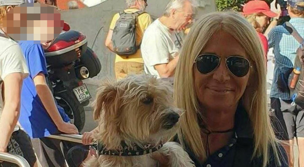 Si allontana per una passeggiata in riva al mare, si sente male e muore: aveva 65 anni - 