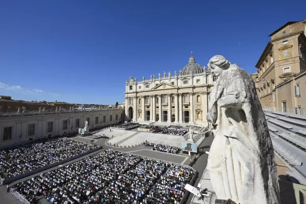 Cure palliative, monsignor Pegoraro: "Più assistenza, meno armi" - 