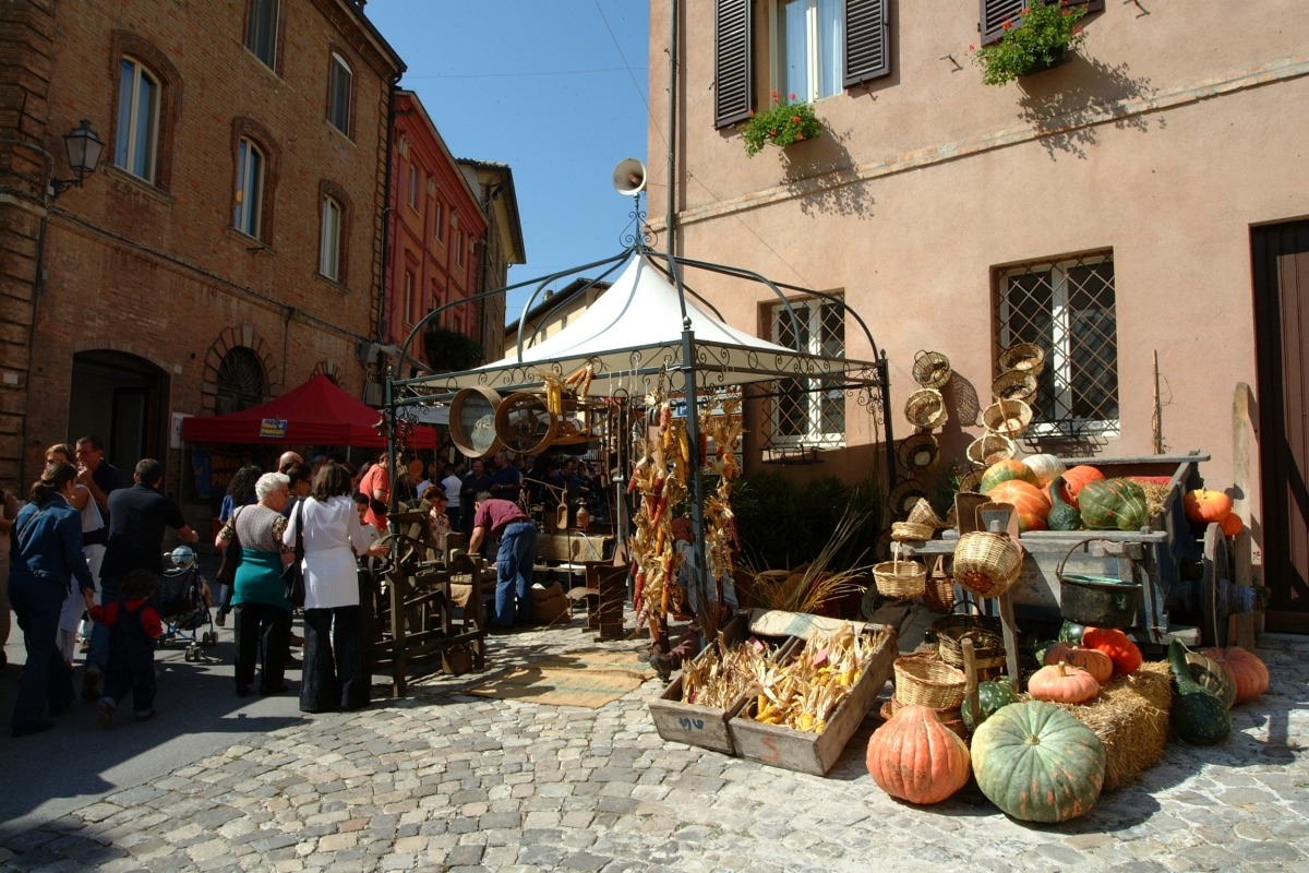 Verucchio, Fiera di Santa Croce 2026: tre giorni tra tradizione, musica e spettacoli - 