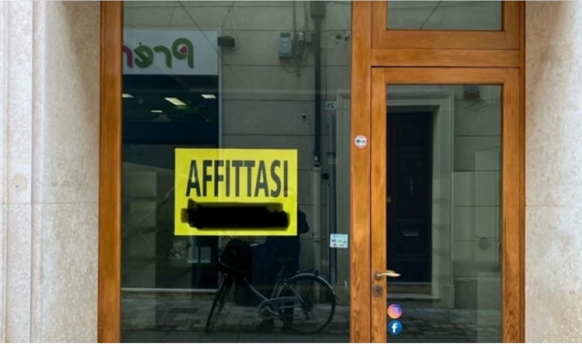 Commercio a Rimini, Mazzarino: "In dieci anni 705 negozi in meno" - 