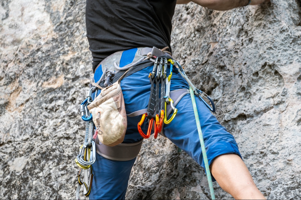 Precipita per 80 metri sulla ferrata: muore 43enne. A dare l'allarme le grida udite da altri escursionisti - Repertorio