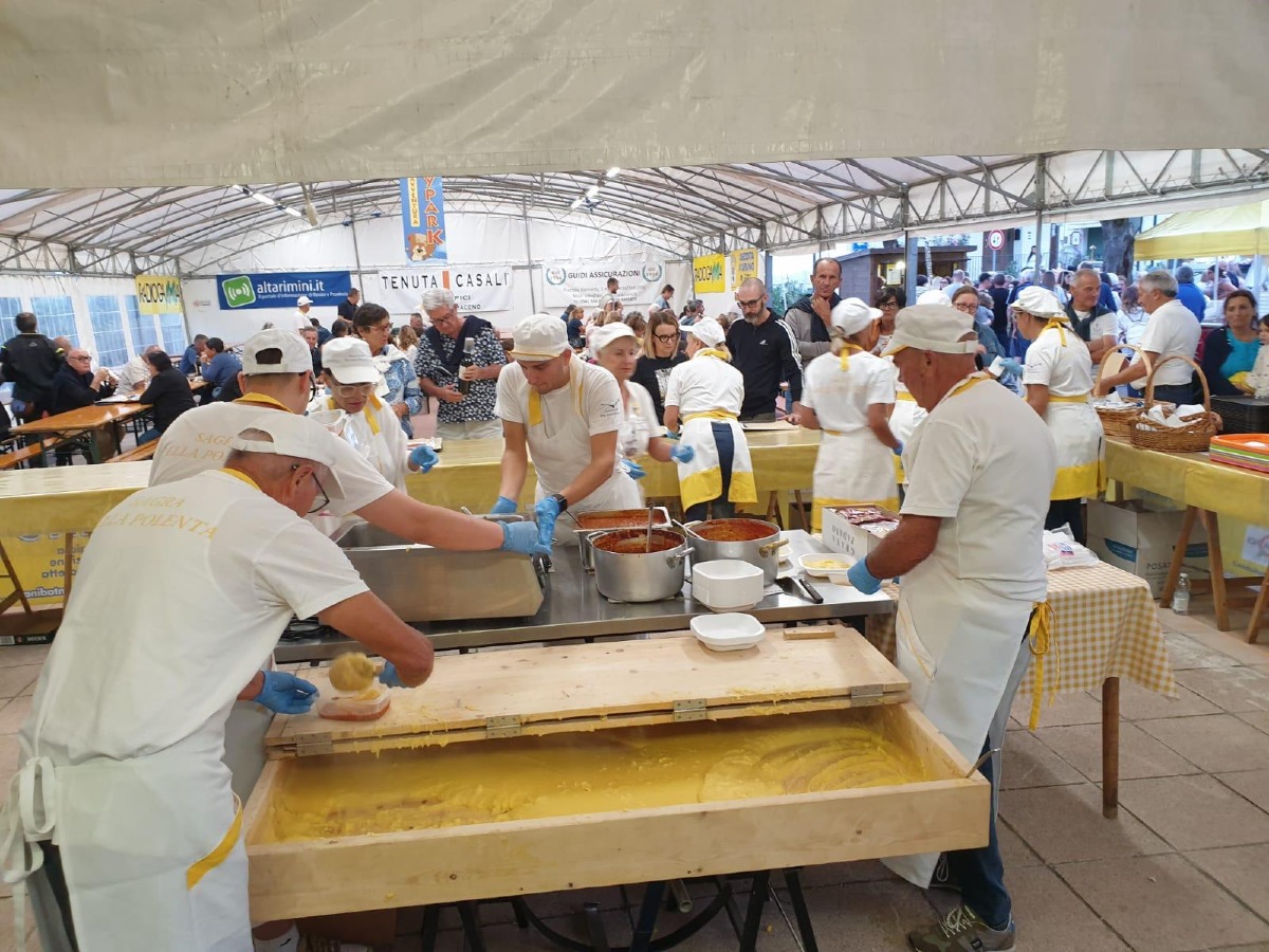 A Perticara c'è la Sagra della polenta e dei frutti del sottobosco: "Tradizione, festa e vetrina per il territorio" - 