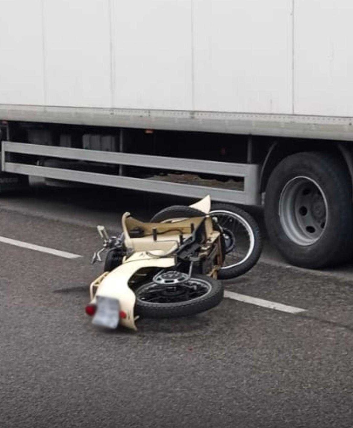 Poggio Torriana, 82enne in scooter travolto durante un sorpasso - 