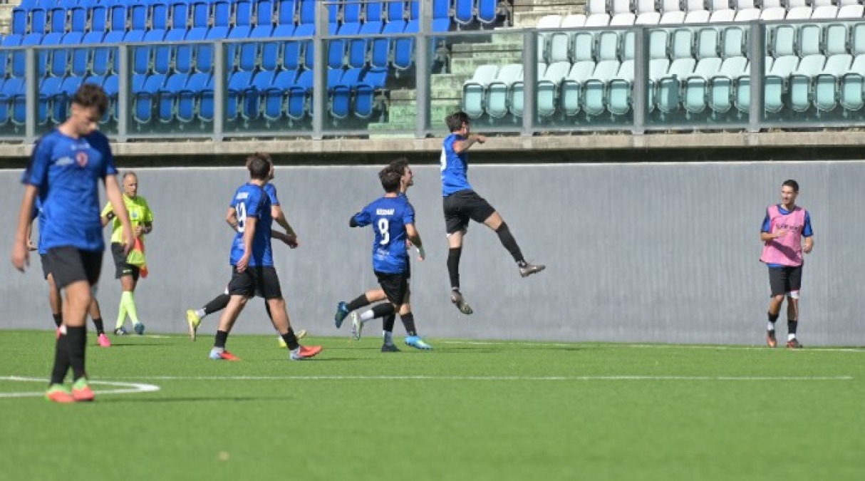 Calcio RSM, Tre Penne e Virtus salgono ancora - L'esultanza del San Giovanni (Foto FSGC/Caminiti)