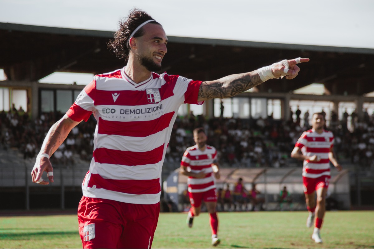 Il morso del cobra Piazze: il Rimini espugna Santarcangelo (0-3) - Facundo Piazze