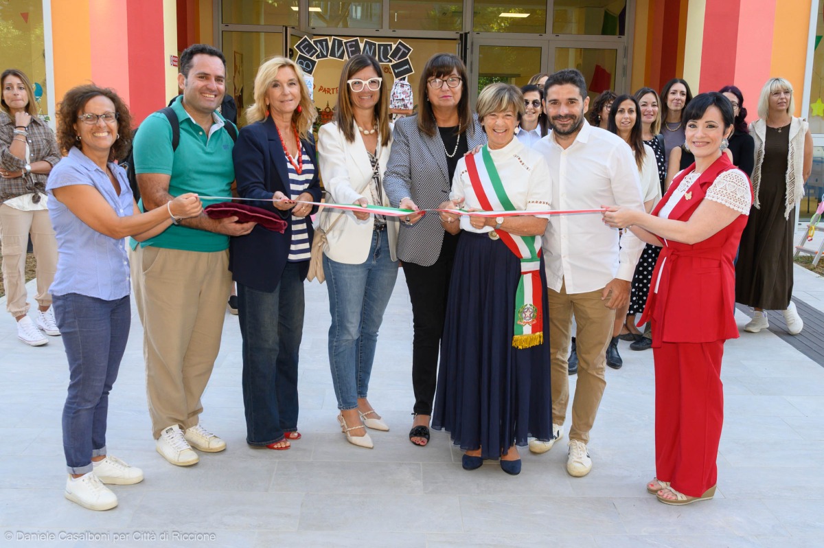 Riccione, inaugurata la nuova scuola primaria di viale Panoramica - 