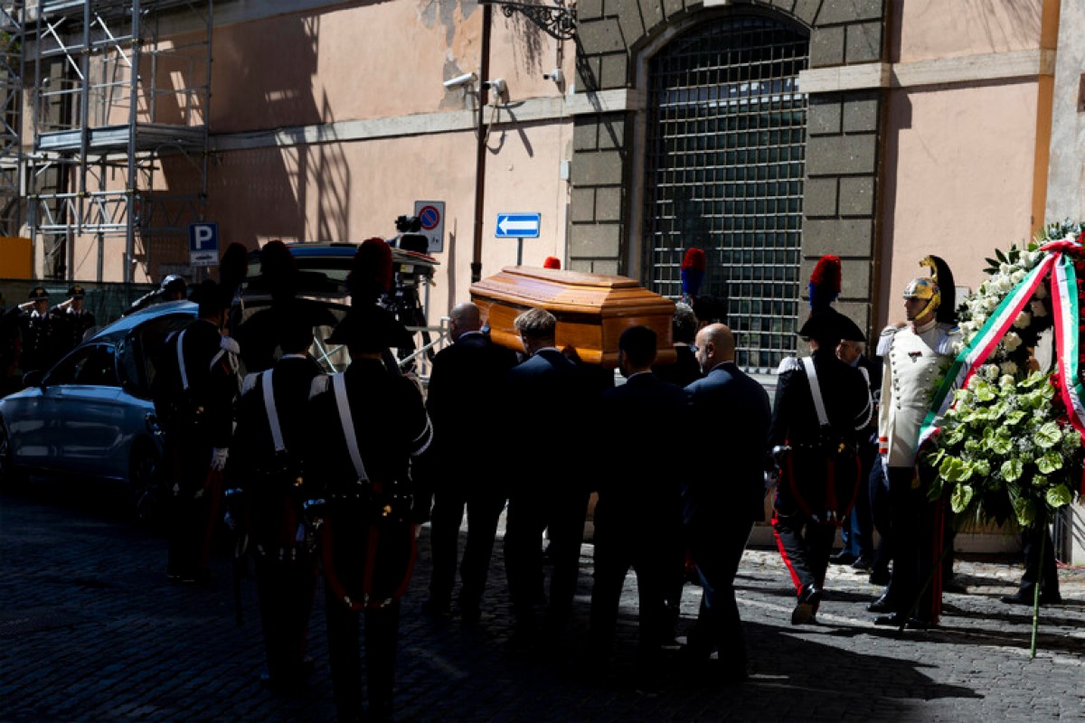 Roma dà l'ultimo saluto a Emma Bonino: funerali di Stato in Campidoglio - © Ansa