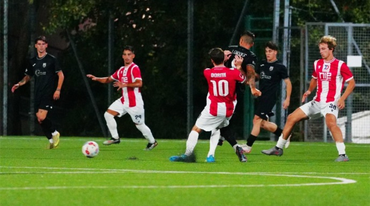 Calcio RSM, la Juvenes Dogana ritrova il Tre Penne: obiettivo tornare a sorridere - Una fase del match di Coppa Titano (foto FSGC/Izzo)