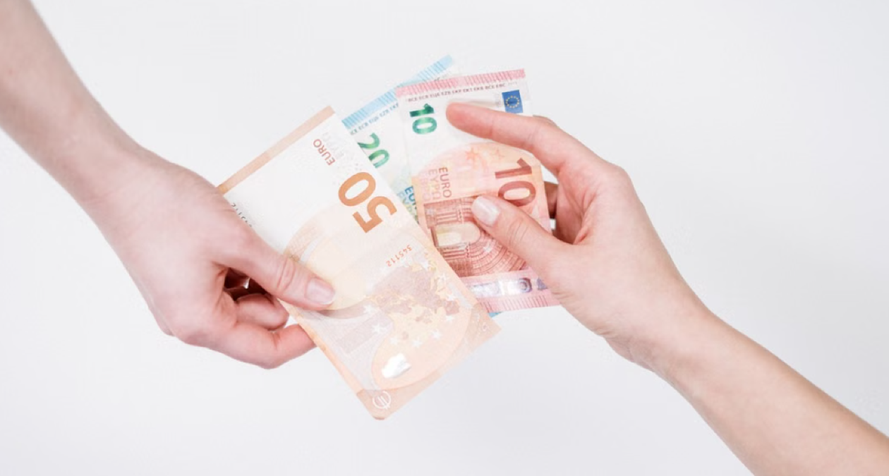 Inflazione al 3,3% ad agosto, spinta dai prezzi dell’energia - 