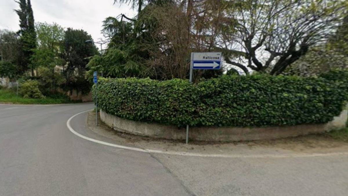 Dopo l’alluvione, Rimini mette in sicurezza Covignano e Sant’Aquilina: lavori per 1,2 milioni - Incrocio via Raticosa con via Covignano GOOGLE MAPS