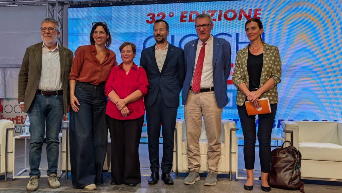Cattolica, mille persone per parlare di Europa e lavoro con Schlein e Landini  - 