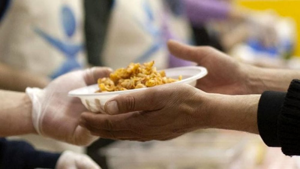 “Un Pasto al Giorno”, la solidarietà torna nelle piazze, anche a Rimini - Pasto, pasti, caritas REPERTORIO