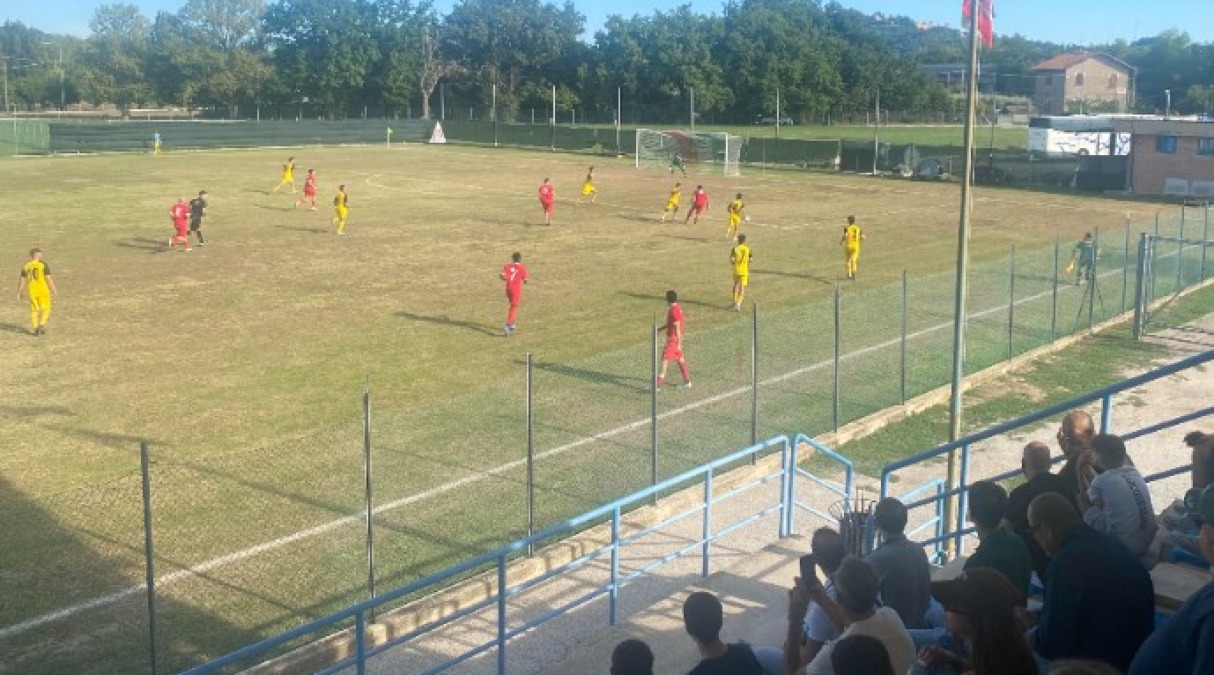 Calcio Promozione, Gabicce Gradara trafitto al Magi dal Fabriano (0-1) - Una fase della partita