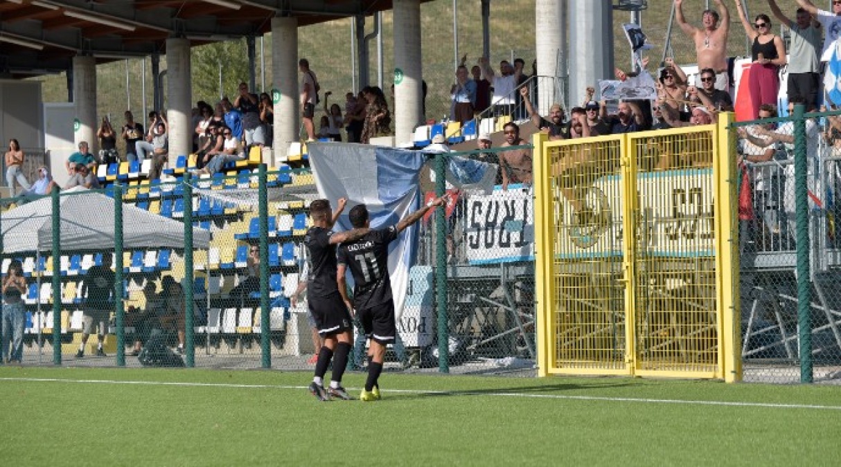 Calcio RSM, il Tre Penne fatica ma resta in vetta - L'esultanza del Tre Penne (foto FSGC/Onofri)