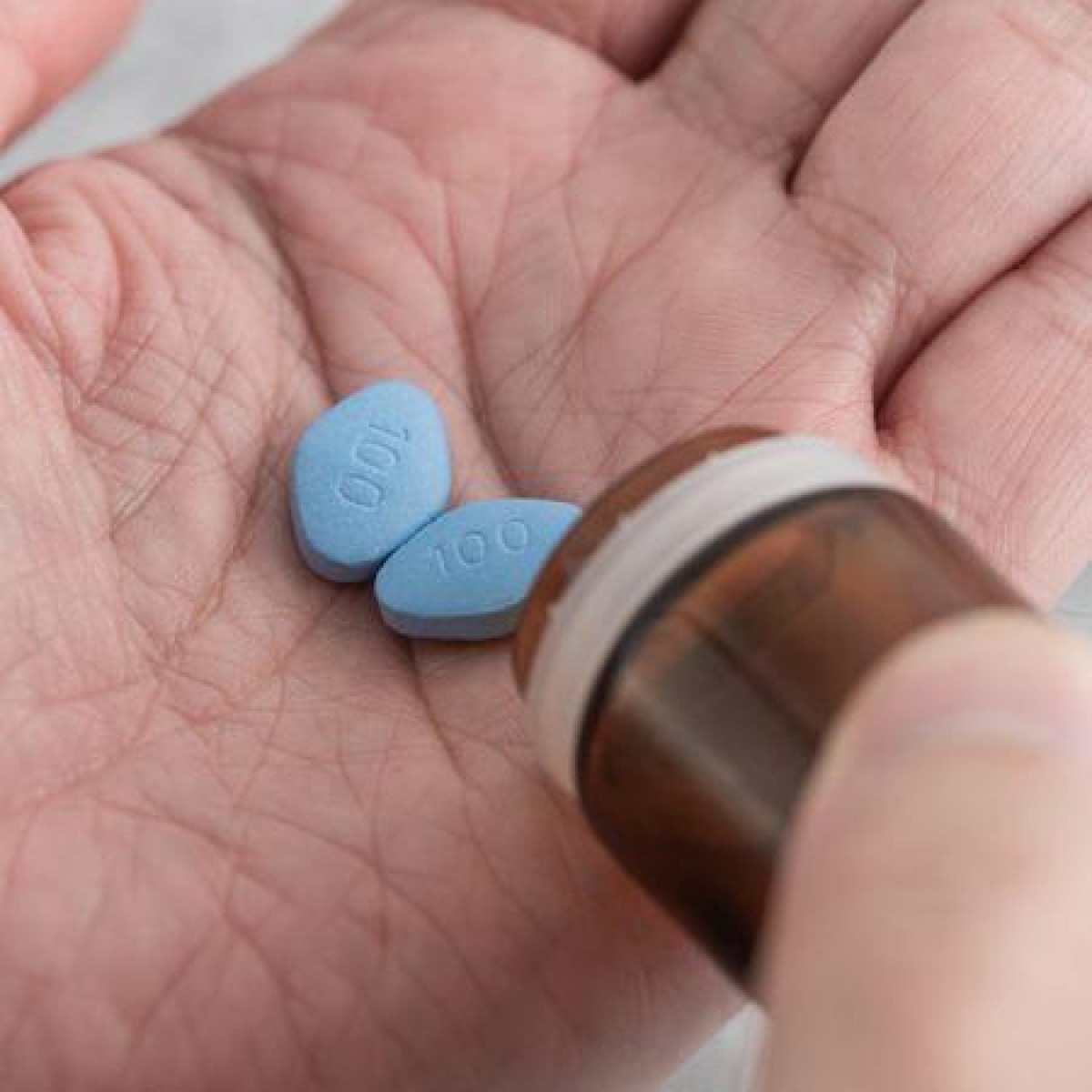 Il Riesame restituisce il Viagra al barbiere, ma il pm lo sequestra di nuovo - 