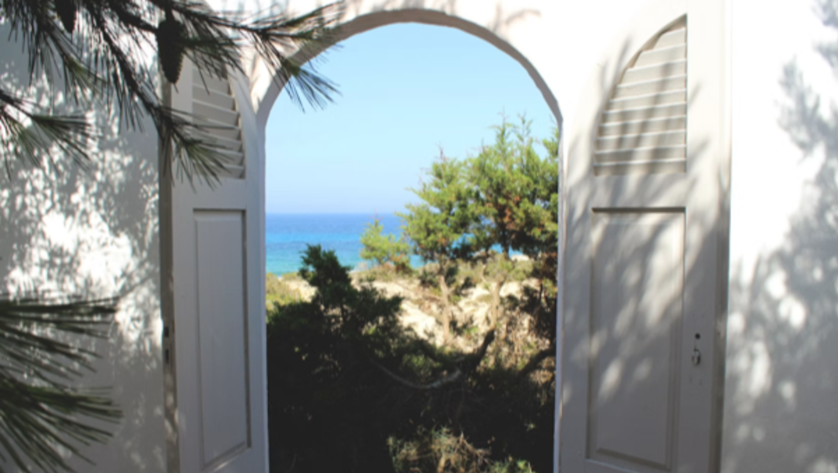 Fuga romantica a Formentera: itinerari, spiagge segrete e soggiorni di charme - 