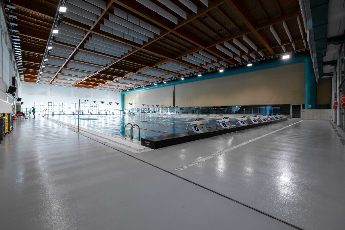 Nuovo pavimento e maggiore sicurezza: completati i lavori alla piscina del Multieventi Sport Domus - Piscina Multieventi Sport Domus di San Marino