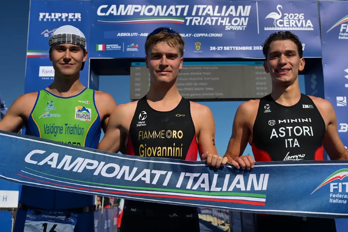 Pietro Giovannini è il nuovo campione italiano di triathlon sprint a Cervia: fuga vincente - 