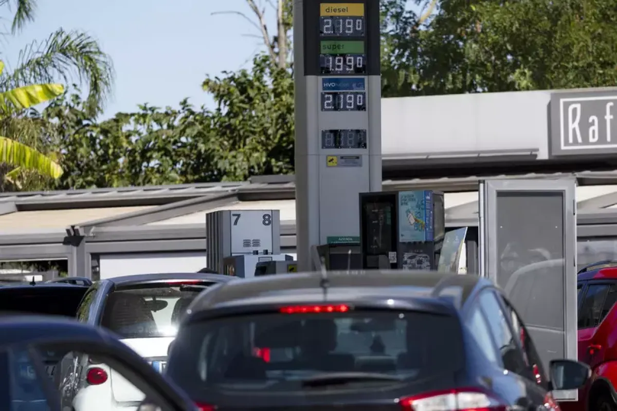 Q8, price cap su benzina e gasolio: il tetto ai prezzi scatta dal 1° ottobre - © Ansa