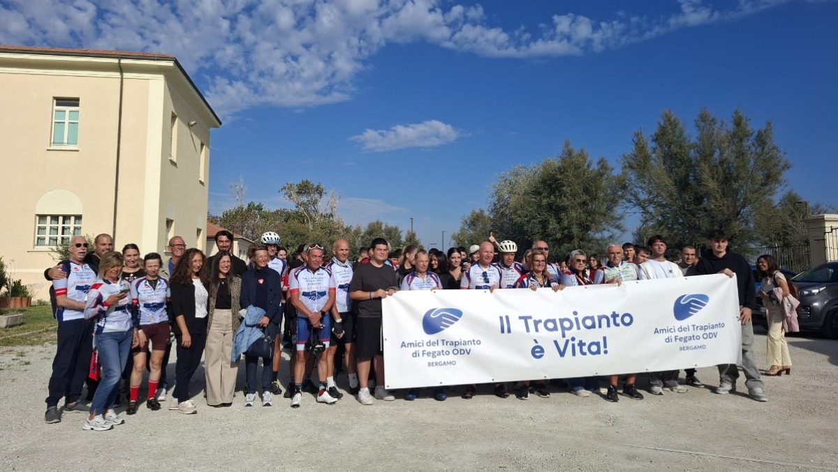 Rimini, arriva la Granfondo dei trapiantati: tappa e incontro a scuola - La delegazione della Valmarecchia 