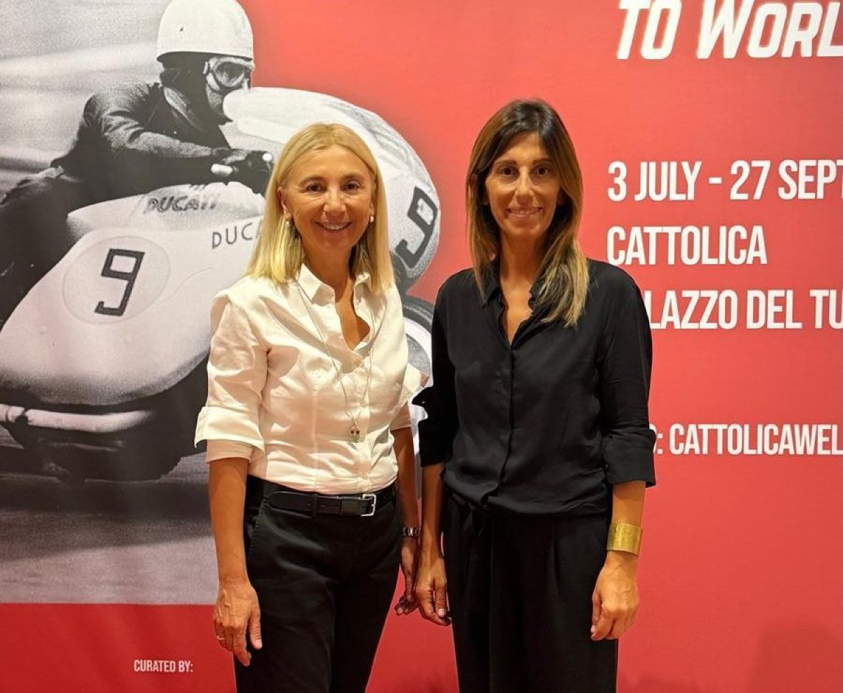 Cattolica, chiude la mostra sui 100 anni Ducati: due scatti resteranno al Museo di Borgo Panigale - 
