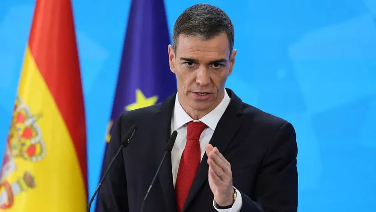 Spagna, Sánchez scioglie le Camere: si vota il 29 novembre - 