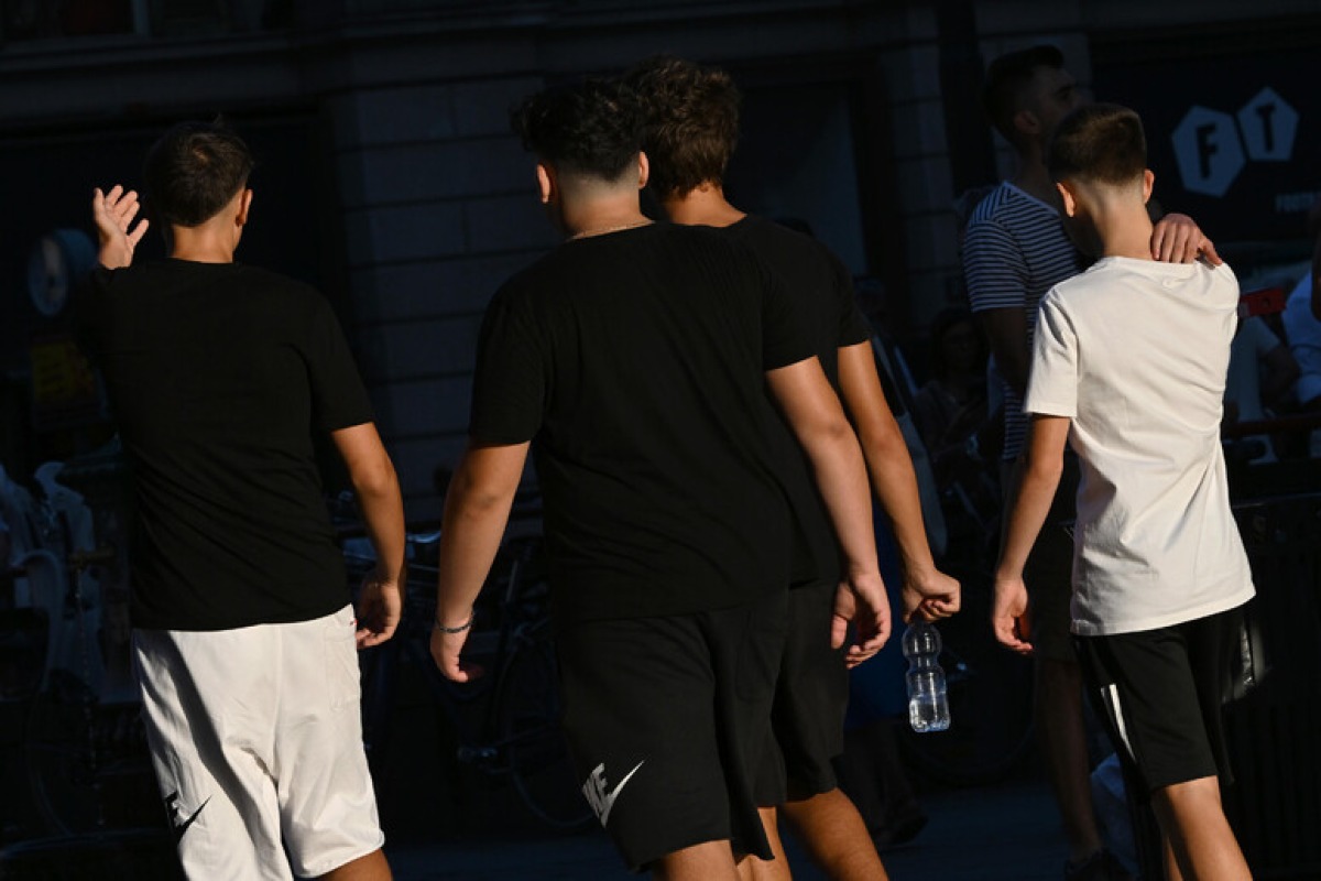 Baby gang blocca i passanti per "sfida": i carabinieri convocano i genitori di dieci ragazzini - © Ansa repertorio