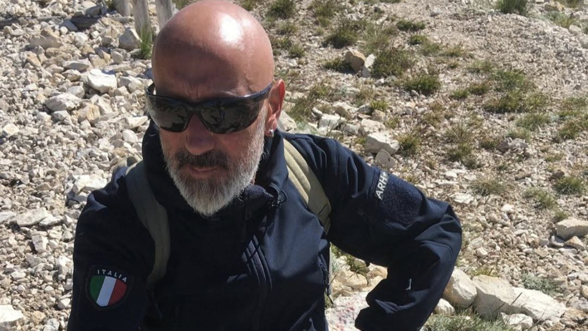 Santarcangelo, morto nel sonno a 54 anni il vice brigadiere Manolo Di Filippo - Foto da Facebook