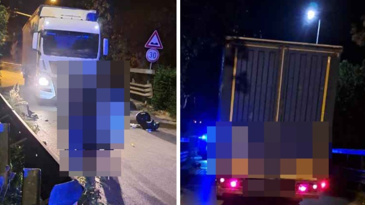 Frontale sul ponte del Rio Melo, moto rimane incastrata sotto il camion: ricoverato il centauro - Foto inviateci da un lettore