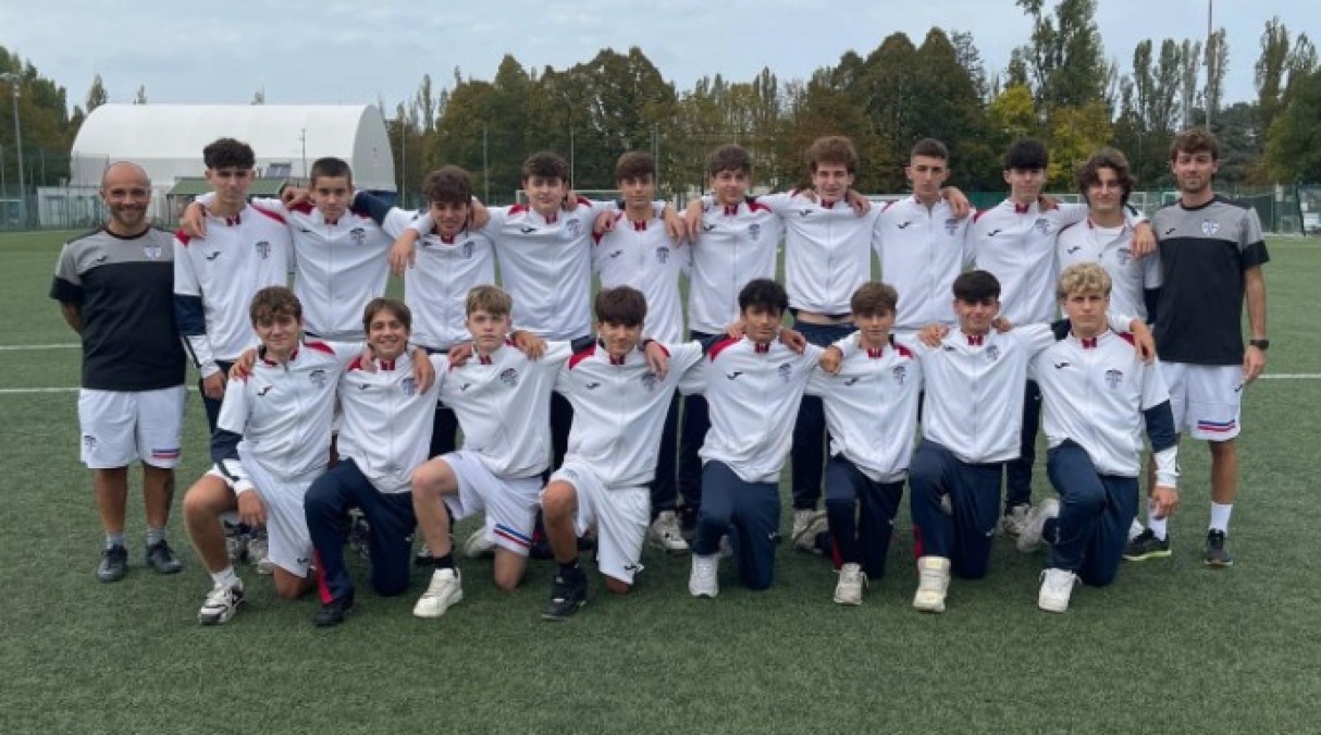 Calcio giovanile, Gabicce Gradara: doppio hurrà per le squadre Allievi  - La squadra Allievi 2011