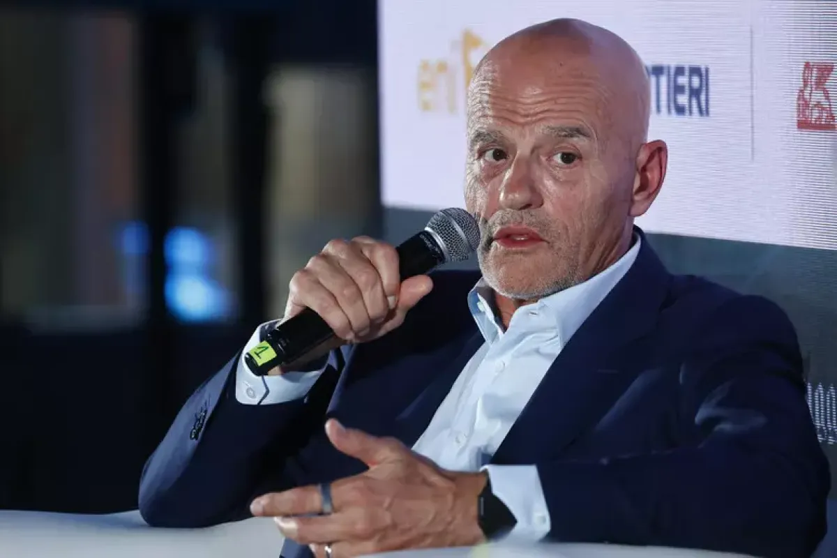 Energia, Descalzi (Eni): "Sospendere l'Ets fino a una soluzione delle crisi internazionali" - Claudio Descalzi PH ANSA