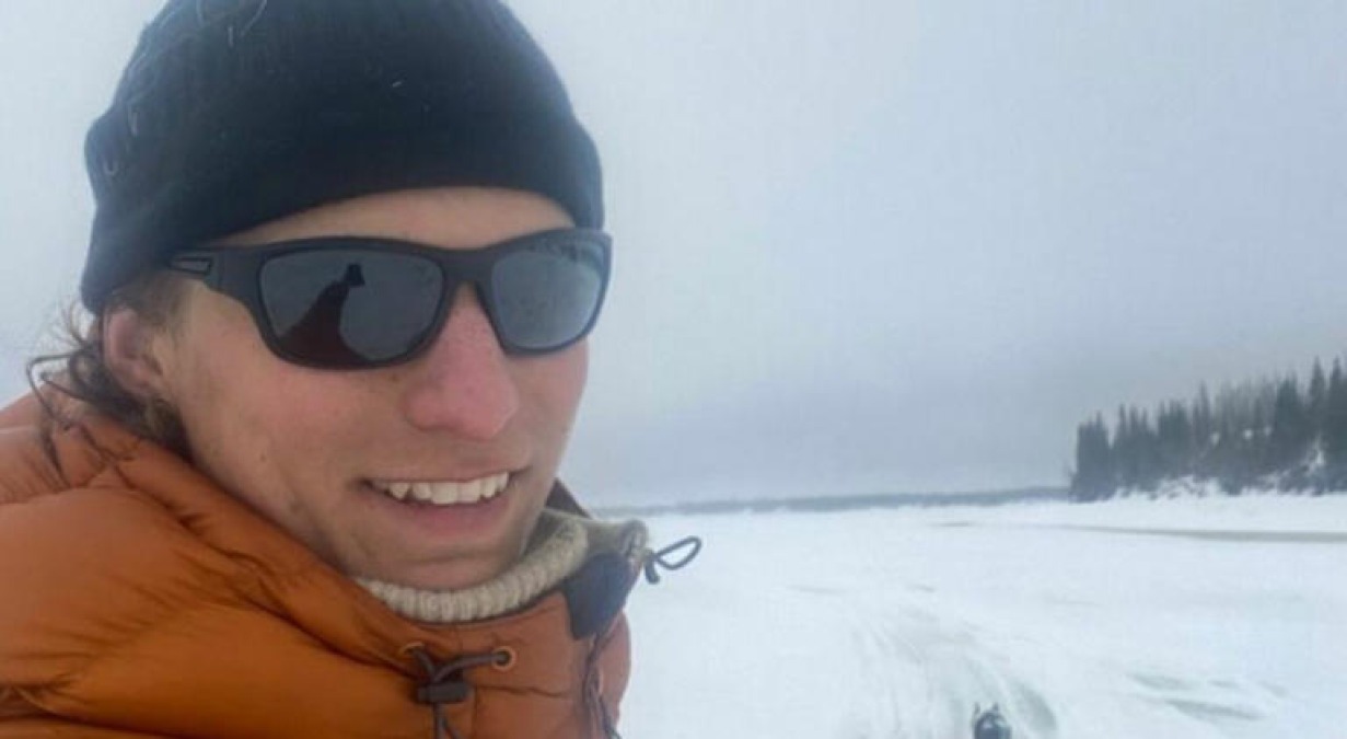 Dal Canada all’Alaska a piedi con il cane, muore a 29 anni nelle acque del fiume a un passo dal traguardo - Steffen Skjottelvik (GoFundMe)