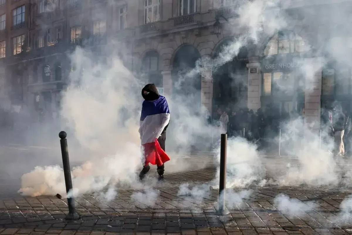 Parigi, record di fermi dopo le proteste: 855 persone in stato di fermo -  © Ansa/Afp