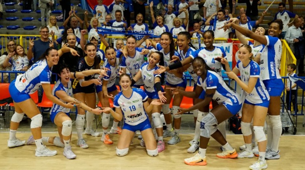 Volley A1 femminile, Omag MT si sblocca. Primo hurrà  - Il felice dopo partita Omag MT