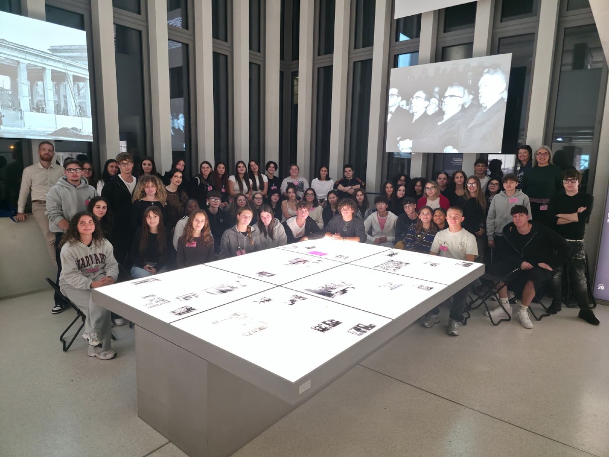Rimini, 51 studenti in viaggio nei luoghi della Shoah: tappa centrale a Terezín - 