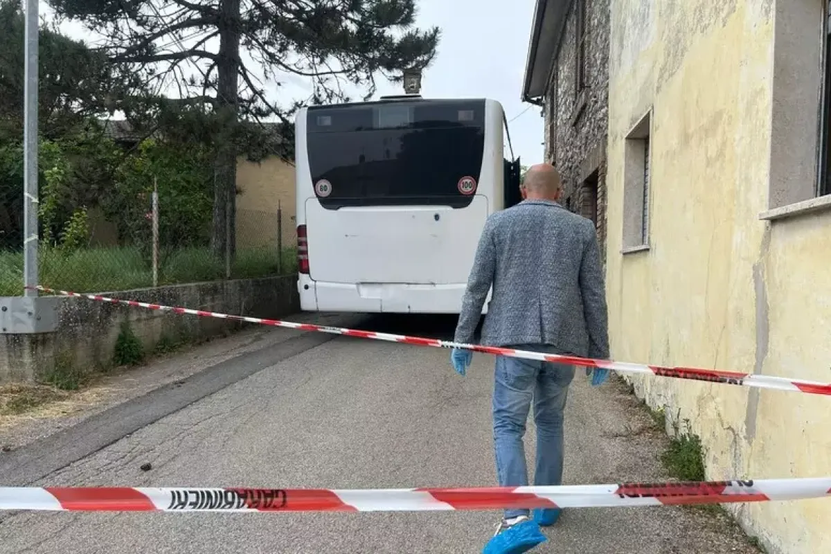 Presa a martellate dal marito sul bus, morta dopo cinque mesi - © Ansa