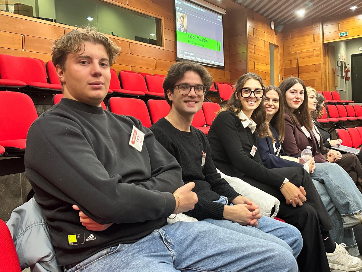 Gli studenti di Economia del campus di Rimini in visita in Regione - 