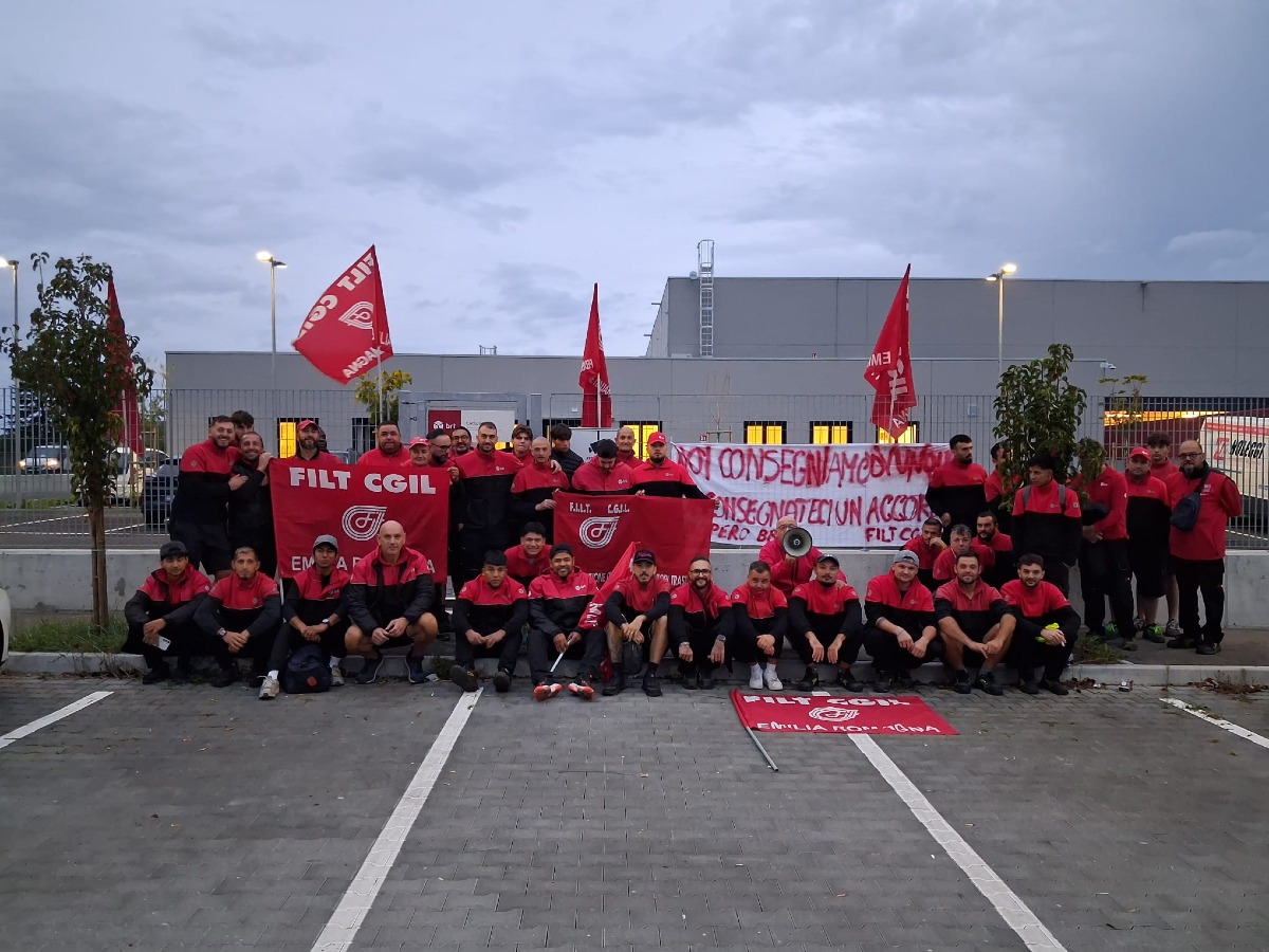 Sciopero dei lavoratori BRT in Emilia-Romagna, alta adesione anche in provincia di Rimini - 