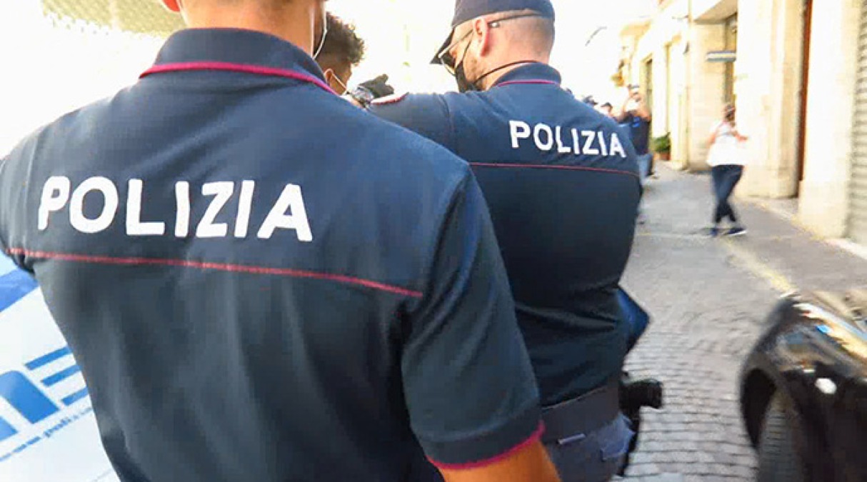 Aggredisce l'ex moglie al lavoro e tenta di darle fuoco - Repertorio