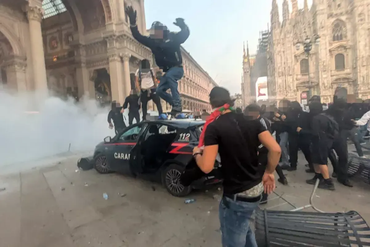Scontri a Milano, il più giovane identificato a 11 anni - © Ansa