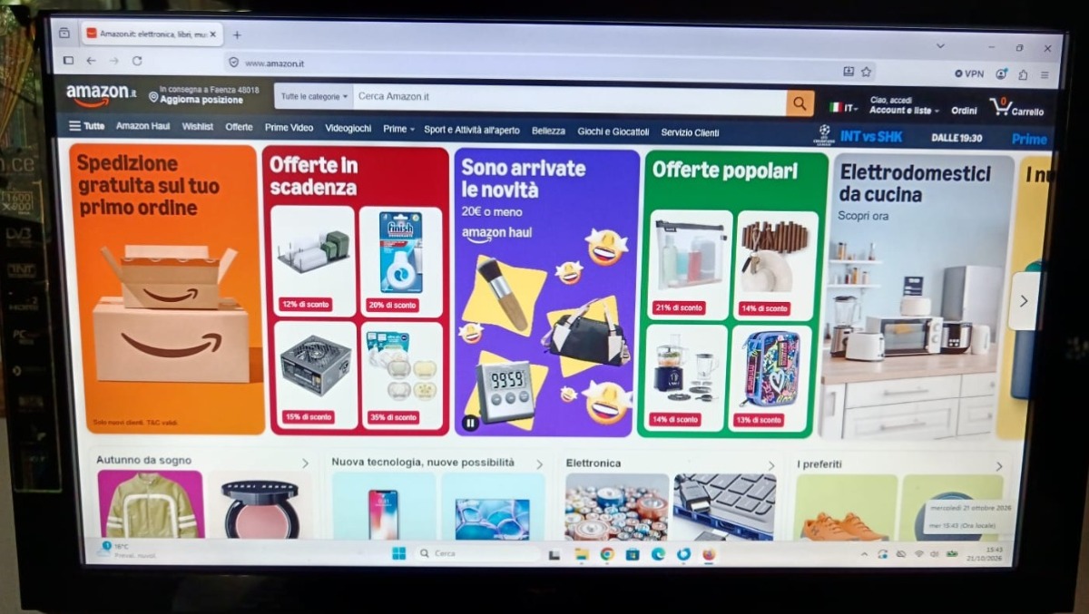 Vendono su Amazon ma non spediscono la merce: "Non è truffa, ma frode informatica". Scatta prescrizione - Schermata di Amazon