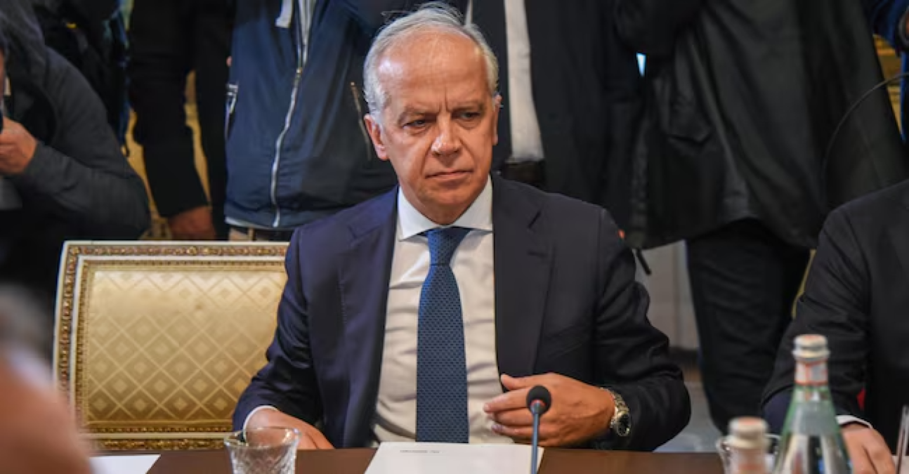 Italia e Spagna verso il ritorno a Schengen: stop alla proroga dei controlli alle frontiere - Il ministro dell'interno Matteo Piantedosi © Ansa
